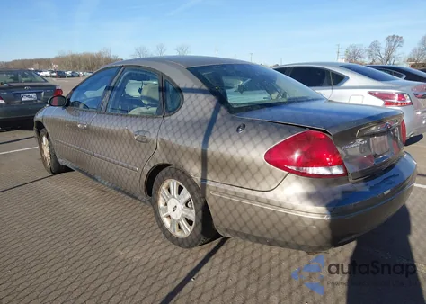 2006 Ford Taurus Sel z USA, uszkodzony, nr VIN 1FAFP56U16A217210